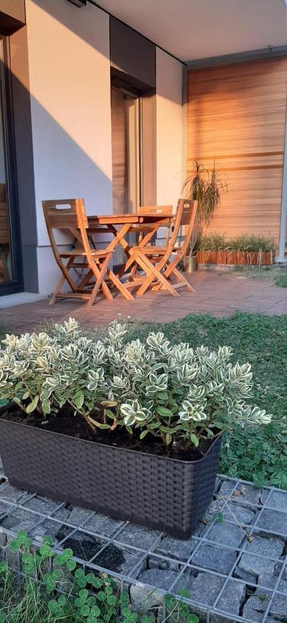 Apartament With Garden Bezplatny Parking !!! Krakow Exterior photo